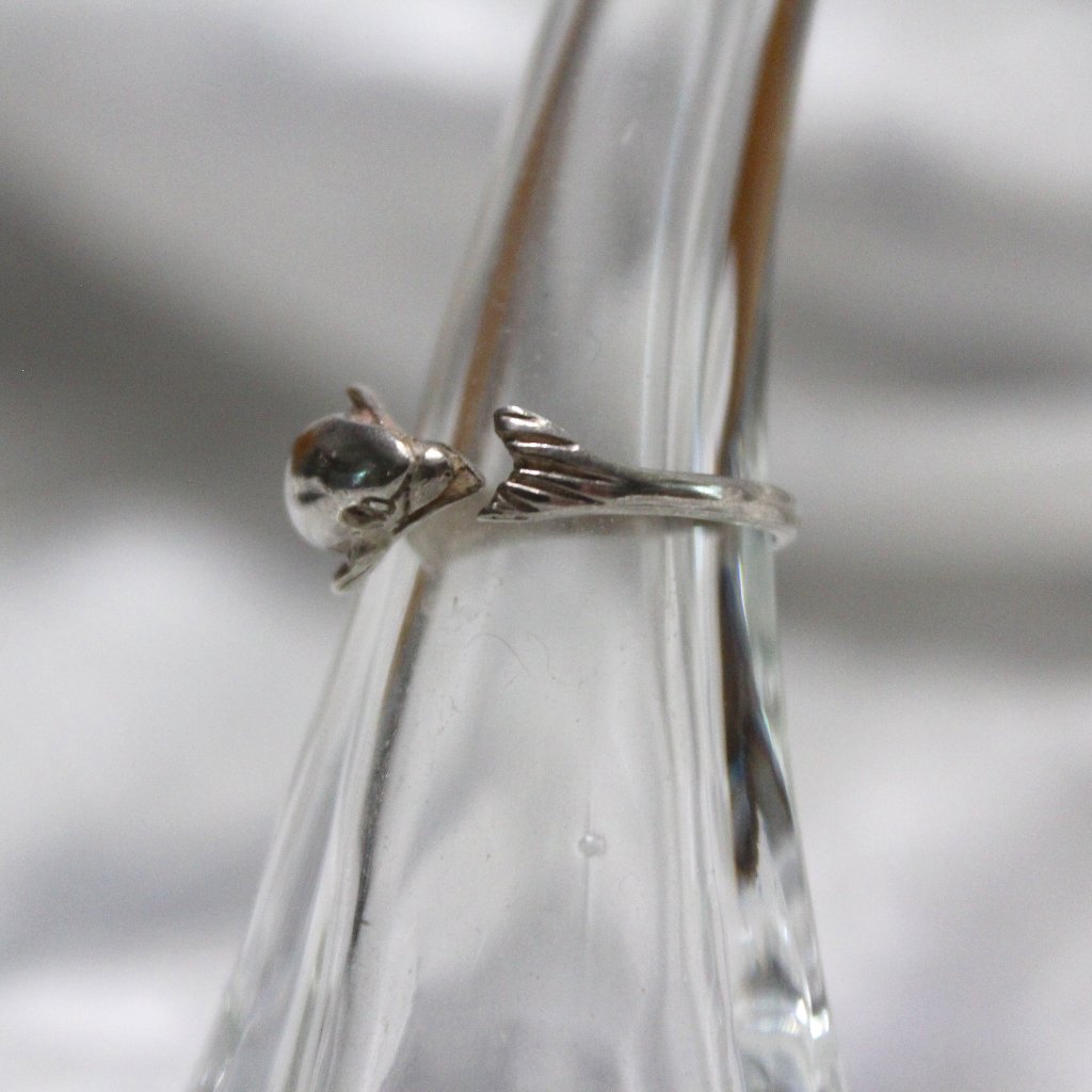 Dolphin Ring